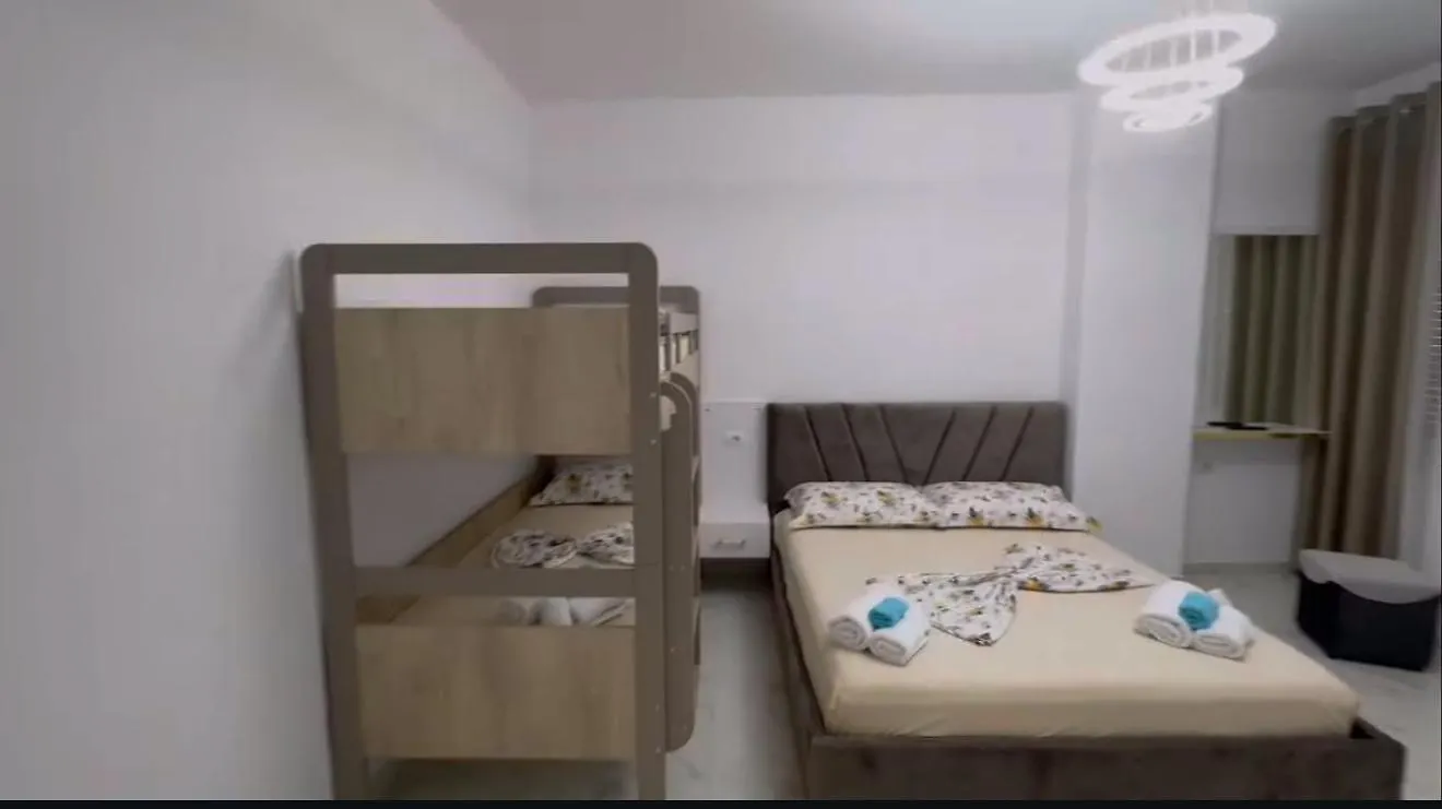 Mel Apartments Polisi i Vogel